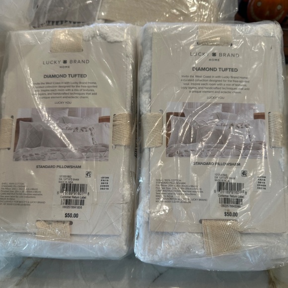 Lucky Brand HOME complete Queen/full duvet set - Picture 7 of 11